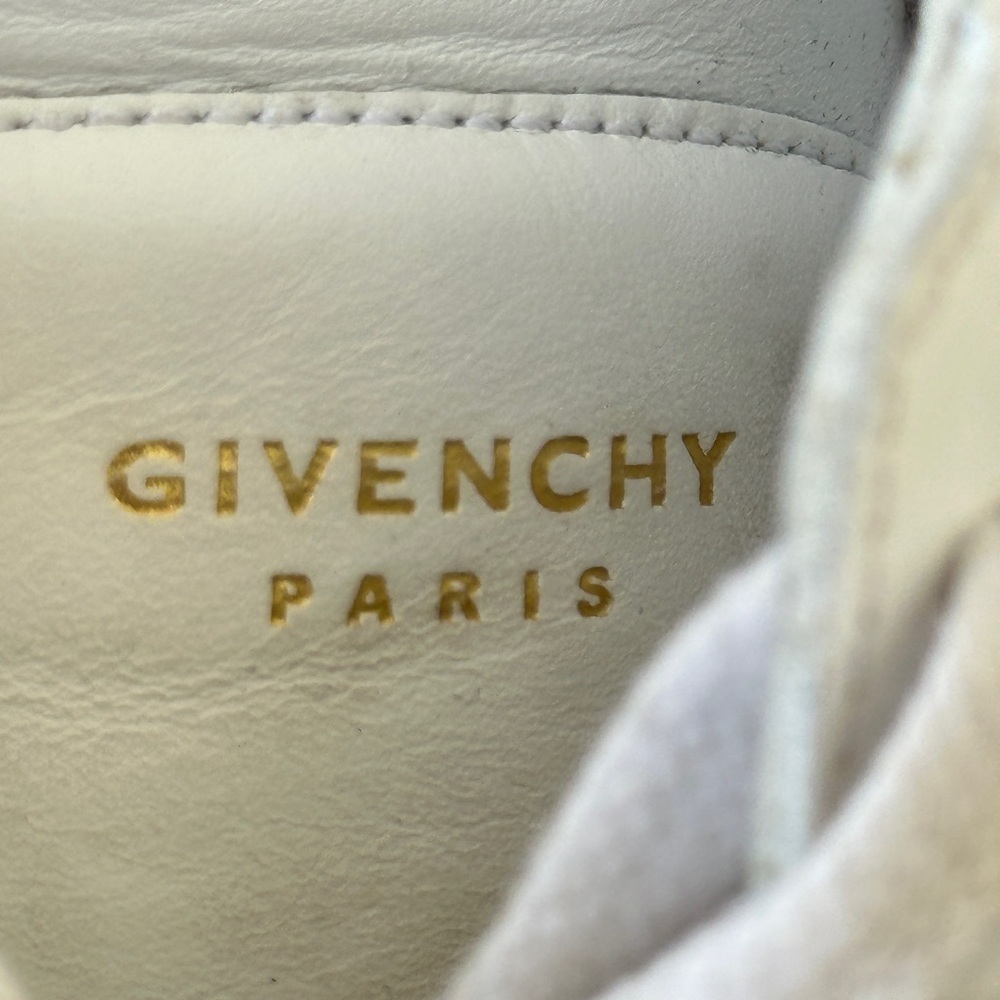 Givenchy White Leather Low Top Sneakers EU 36 / US 6 - Women. - Picture 15 of 16